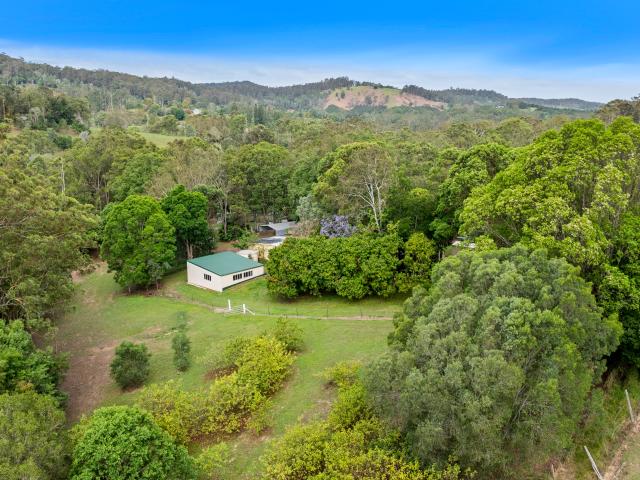 Cottage for sale in Canina, Queensland