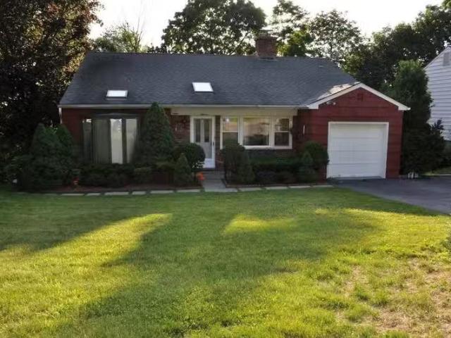 House for rent in White Plains