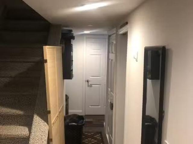 Condo for rent in Lindenhurst