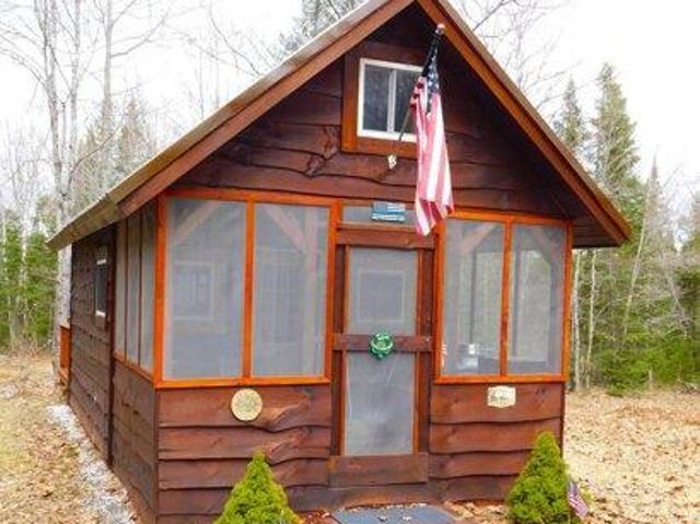 House for sale in Detroit, Somerset County