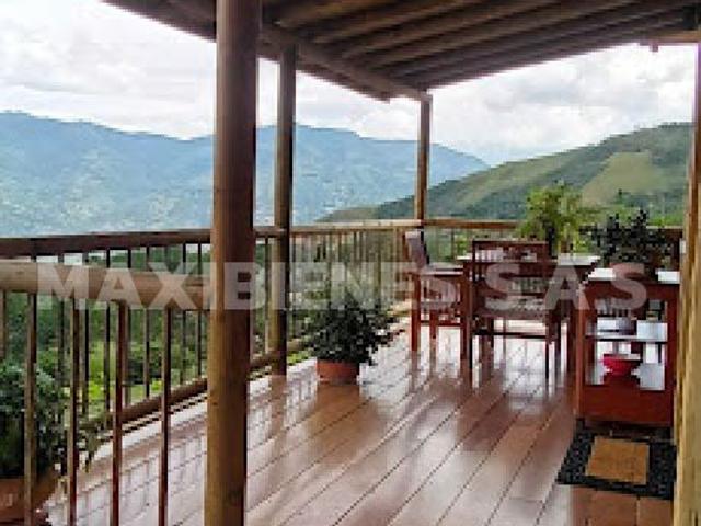 Casa en arriendo en Antioquia, Valle de Aburrá