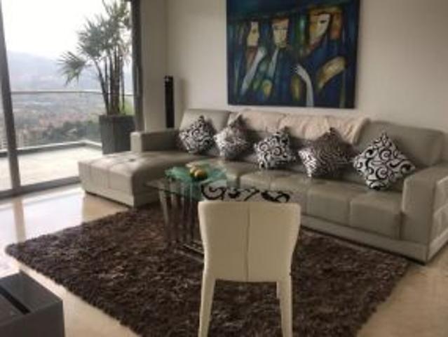 Casa en arriendo en Envigado, Valle de Aburrá