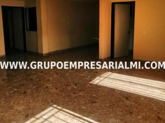 Casa en arriendo en Antioquia, Valle de Aburrá