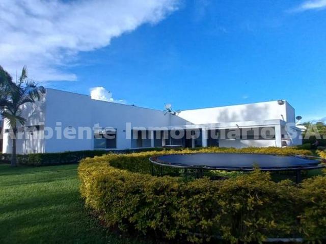 Casa en arriendo en Antioquia, Suroeste