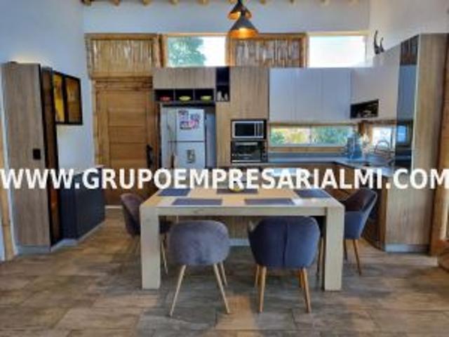 Casa en arriendo en Altavista, Medellín