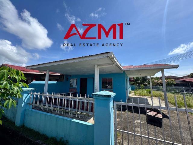 Terraced House for sale in Long Miri