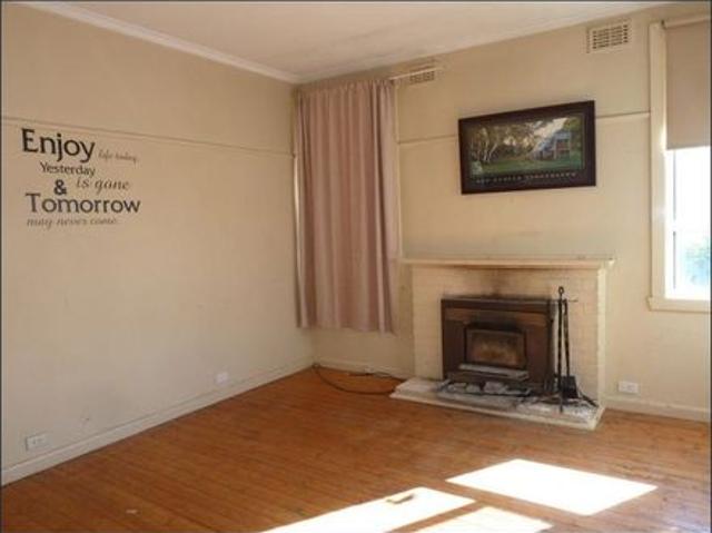 House for rent in Wedderburn, Victoria