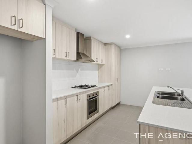 House for rent in Golden Bay, Western Australia