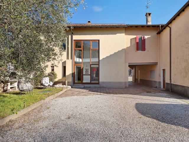 Haus kaufen in Villa, Coldrerio