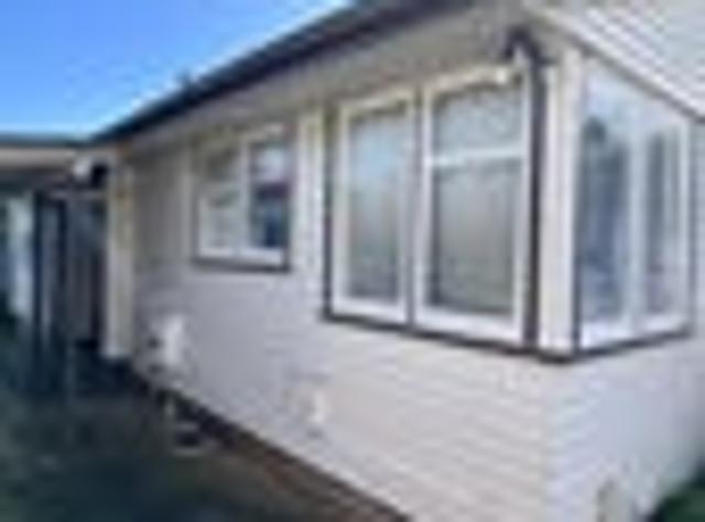 House for sale in Owhata, Oroua County