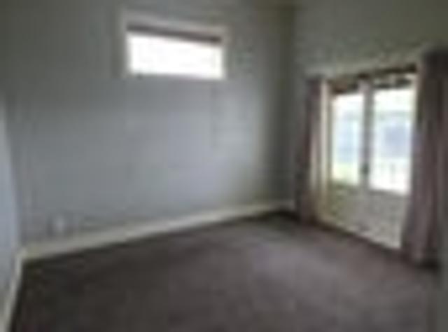 House for sale in Wairau Valley