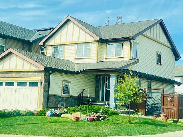 House for rent in Airdrie, Alberta