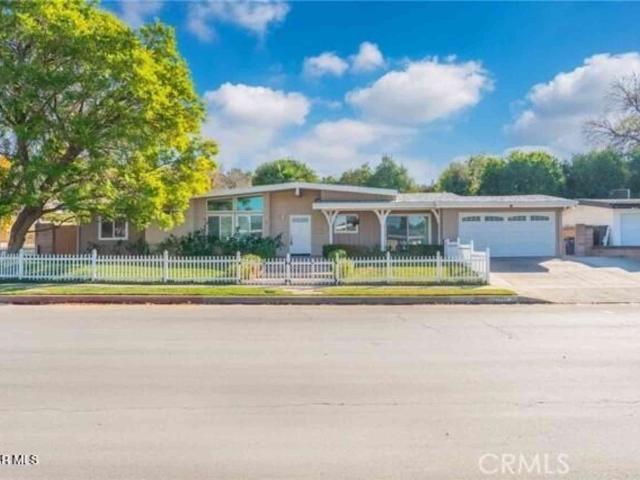 House for rent in Woodland Hills-Warner Center Neighborhood Council District, Canoga Park