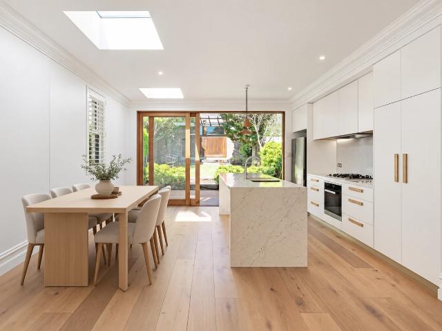 House for rent in Lower North Shore, Sydney