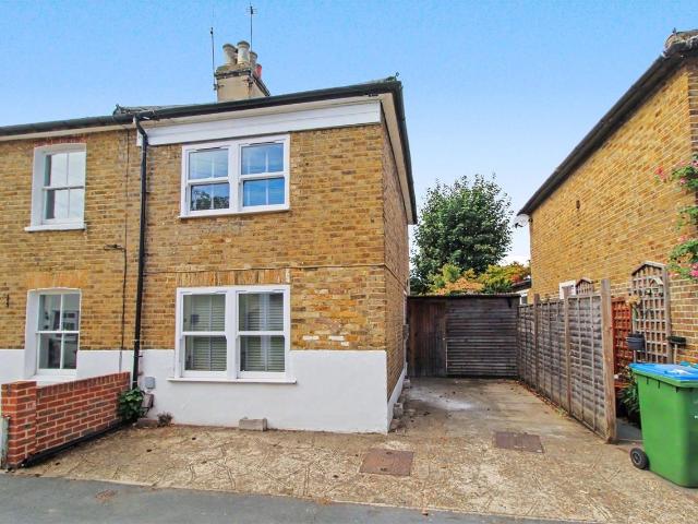 House for rent in Blackhills, Surrey