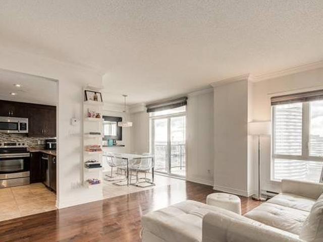 House for rent in Laval