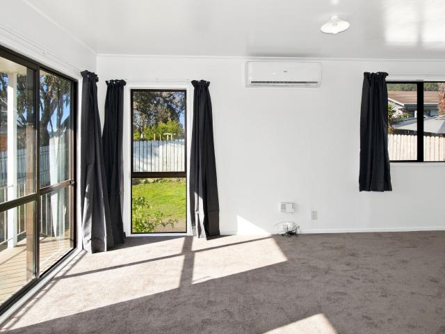 House for rent in Manurewa, Oroua County
