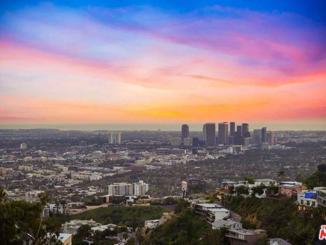 House for rent in Canoga Park, California