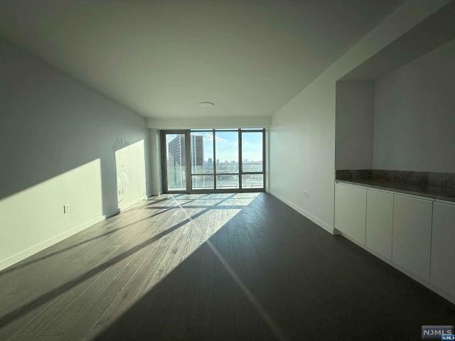 House for rent in Cliffside Park, New Jersey