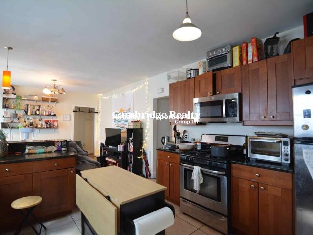 House for rent in Allston, Massachusetts