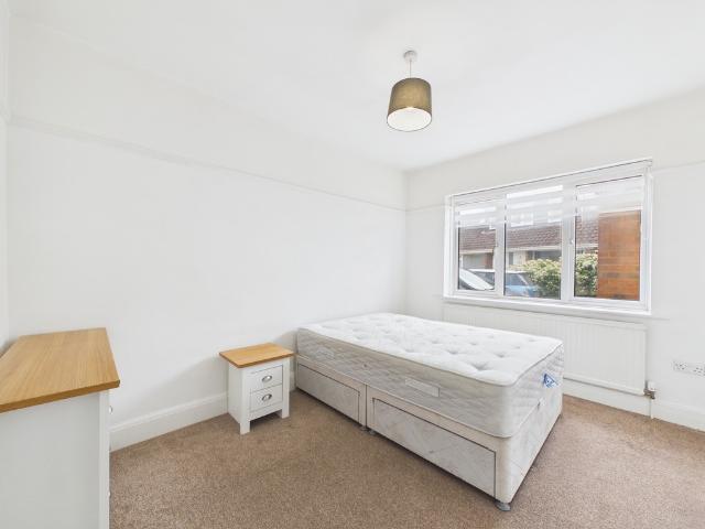House for rent in Fishersgate, West Sussex