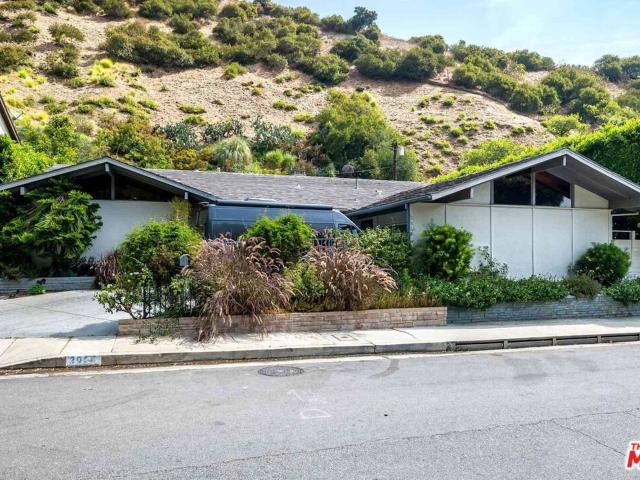 House for rent in Beverly Hills, California