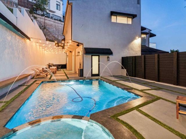 House for rent in Canoga Park, California