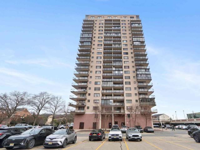 House for rent in Edgewater, New Jersey