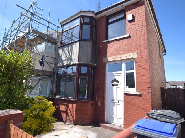 House for rent in Hawes Side, Blackpool