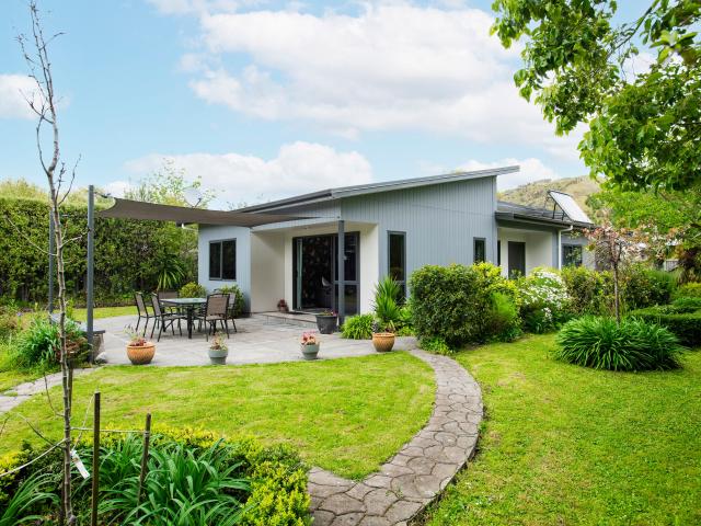 House for rent in East Coast