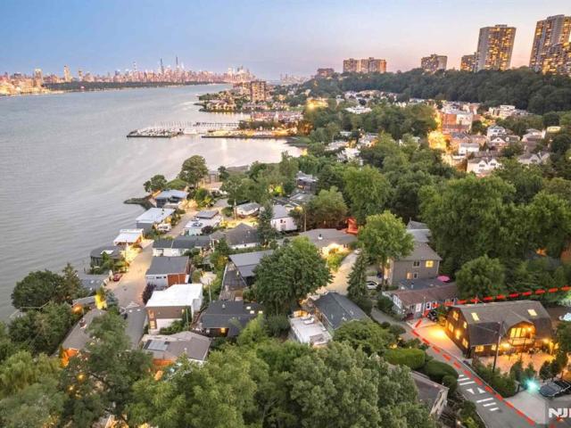 House for rent in Edgewater, New Jersey