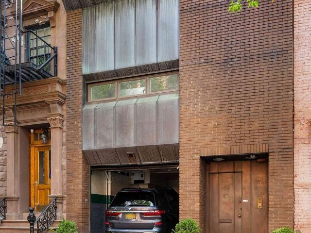 House for rent in Arverne, New York