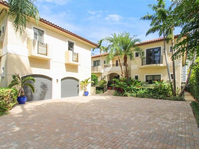 House for rent in Miami Beach, Florida