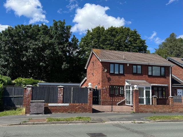 House for rent in Rossmore, Cheshire