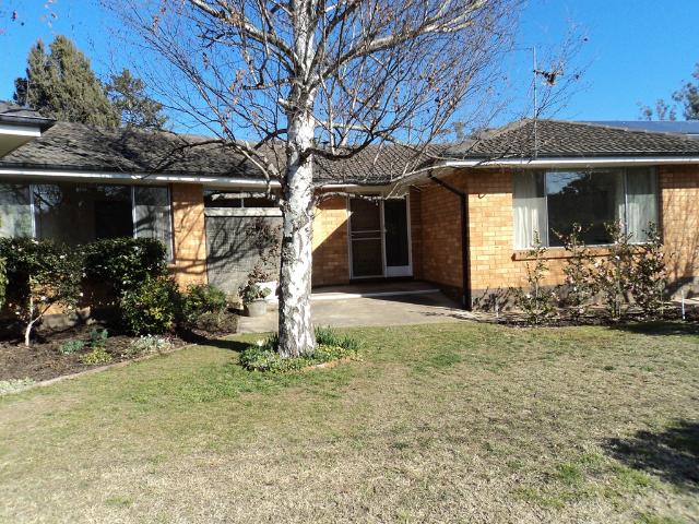 House for rent in Woden, Australian Capital Territory