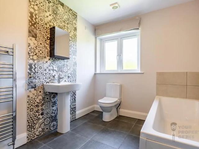 House for rent in Dundonald