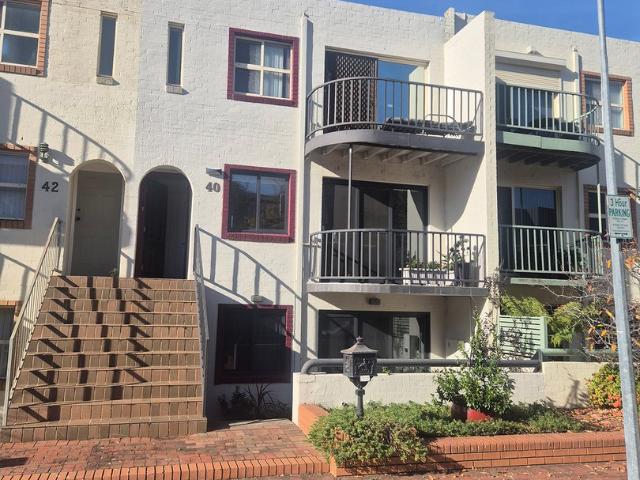 House for rent in Woden, Australian Capital Territory