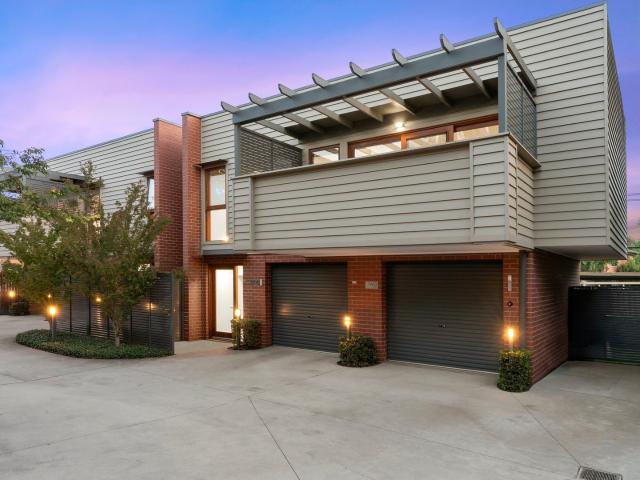 House for rent in Woden, Australian Capital Territory