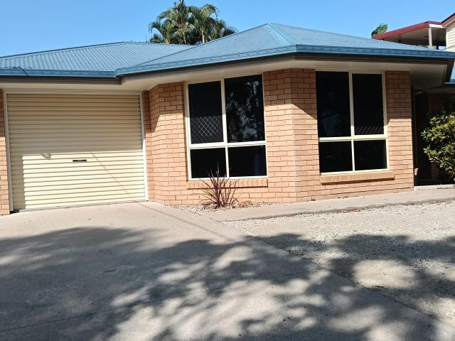House for rent in River Heads