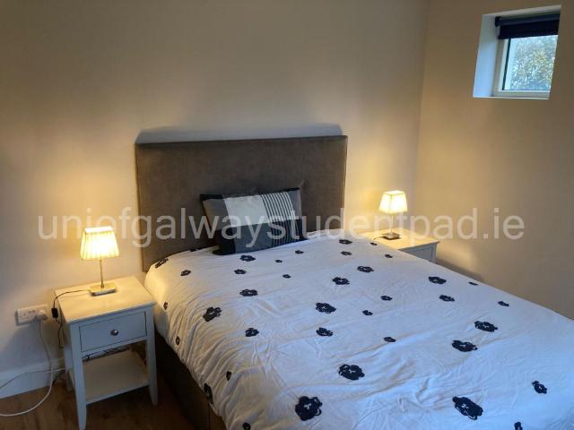 House to rent in Gaillimh, Connacht