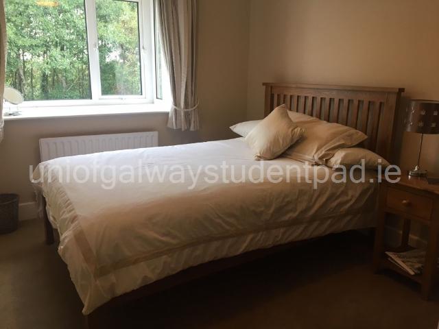 House to rent in Gaillimh, Connacht