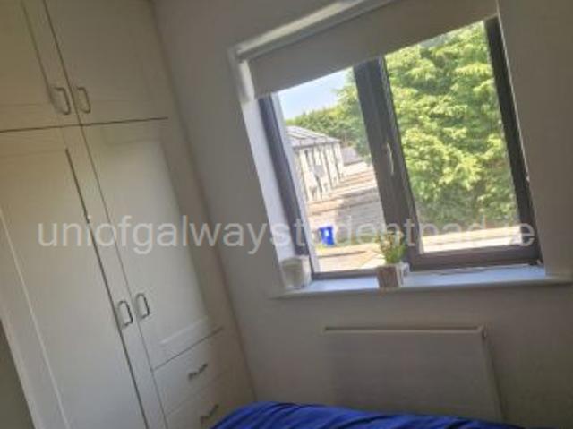 House to rent in Tuam, Connacht