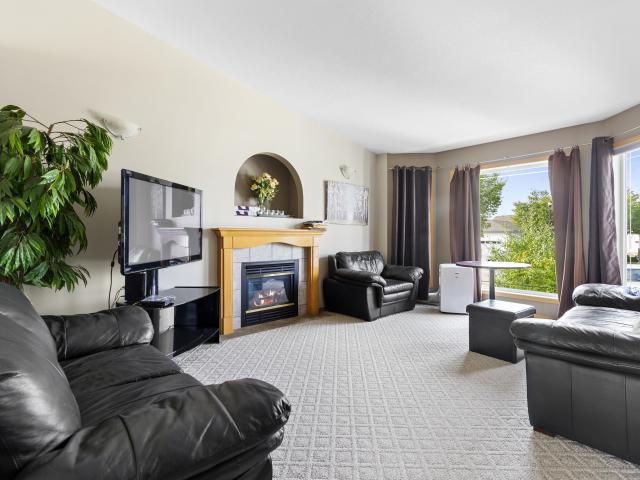 House for rent in Crystal Lake Estates, Grande Prairie