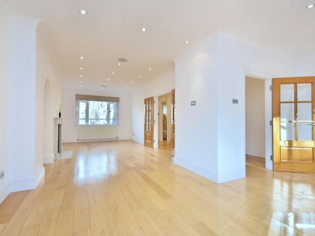 House for rent in St. John's Wood, Greater London