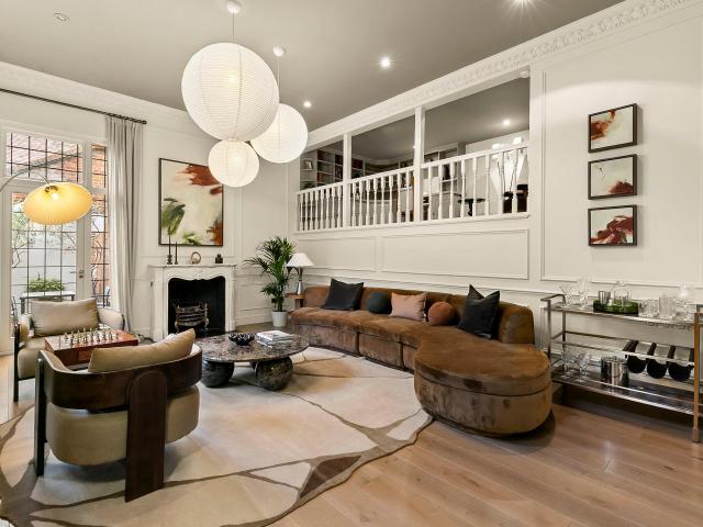 House for rent in Kensington, Greater London
