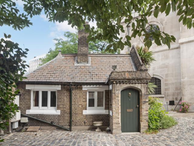 House for rent in Blackfriars, Lyons