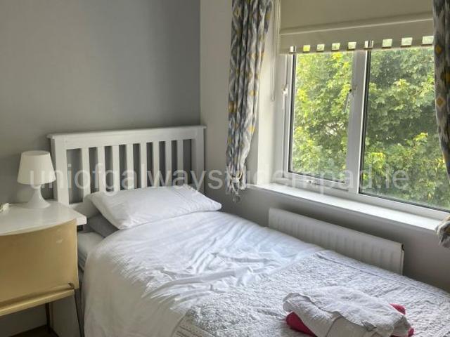 House to rent in Gaillimh, Connacht