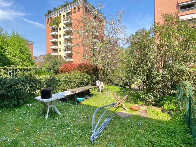Villa Indipendente in affitto a Municipio 1, Milano