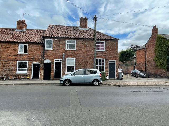 House for rent in Alverton, East Midlands
