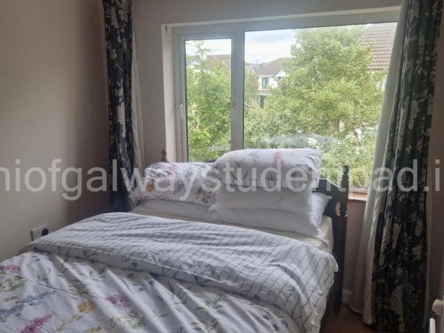 House to rent in Gaillimh, Connacht